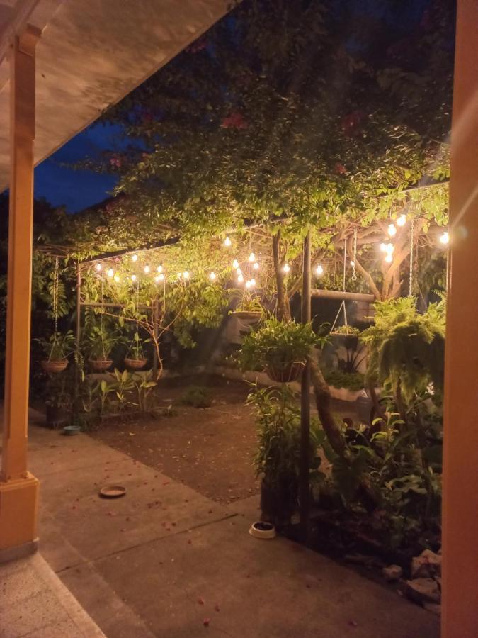 Casa De Luna La Dorada Exterior photo